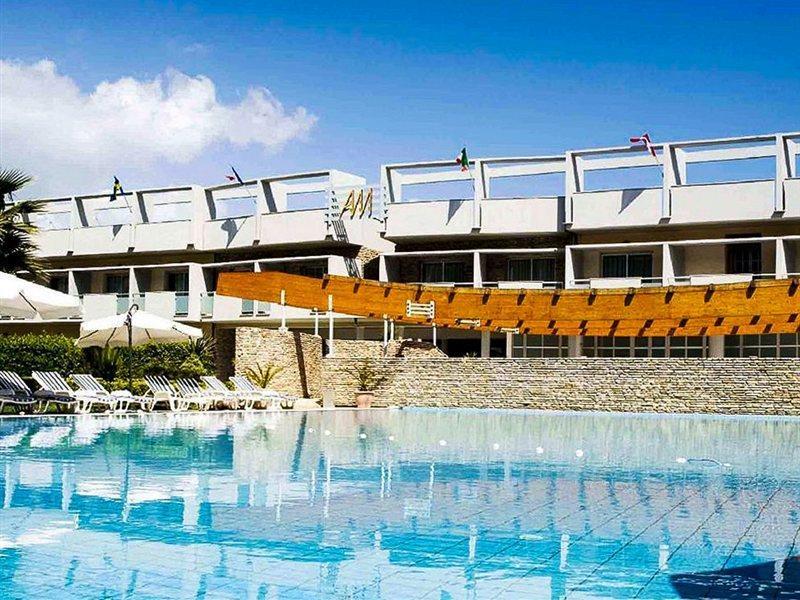 Albergo Mediterraneo Terracina Esterno foto