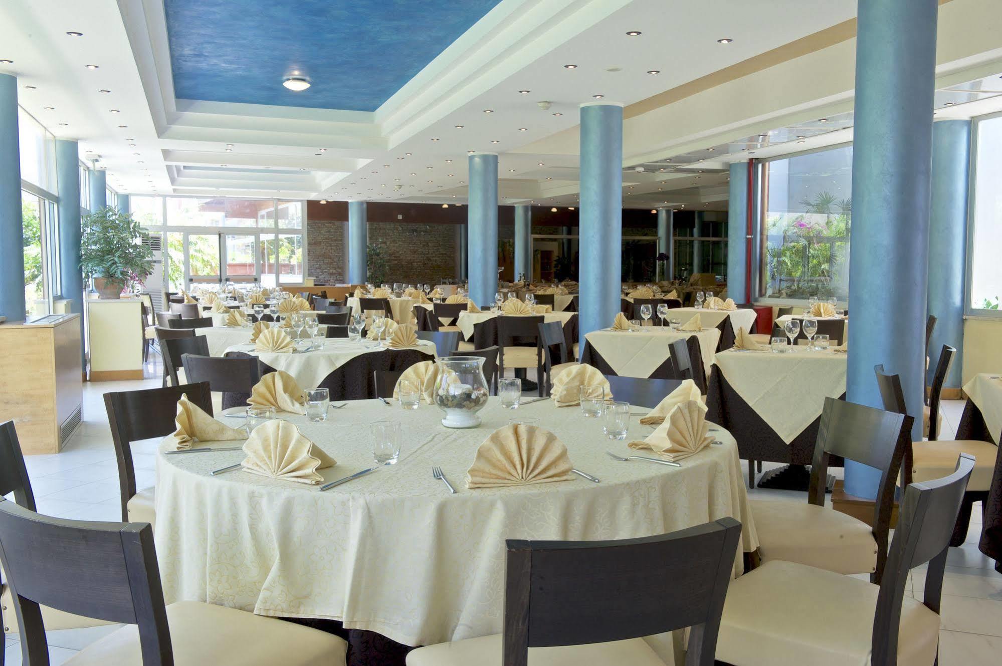 Albergo Mediterraneo Terracina Esterno foto